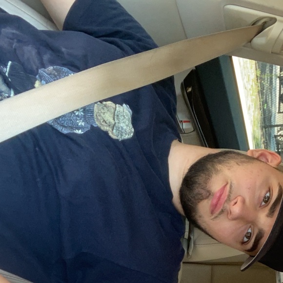 Meet your Posher, Justin - Picture 1 of 1